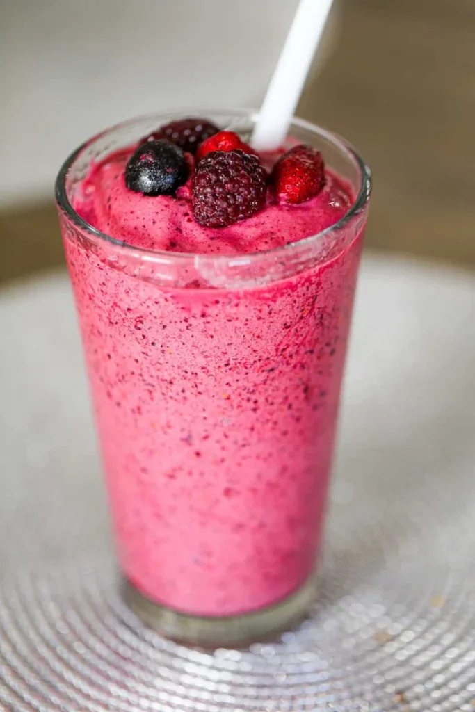 Mixed-Berry Breakfast Smoothie